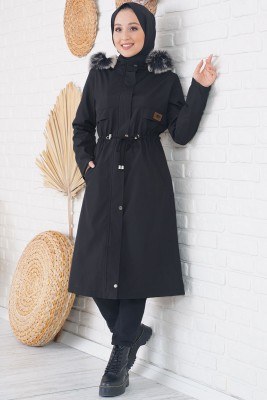 Arma Detaylı Kapüşonlu Siyah Kaban