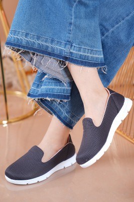 Bayan Fileli Füme Spor Ayakkabı