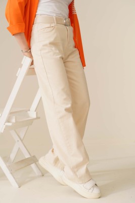 Boru Paça Bej Jean Pantolon 