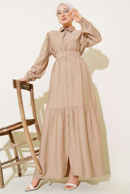 Boydan Düğmeli Volanlı Elbise Latte 