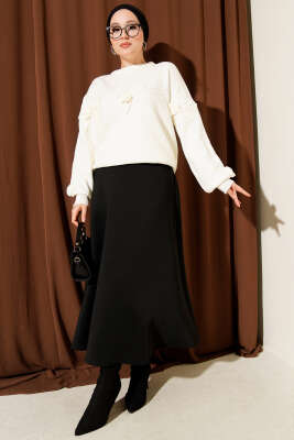 Çiçek İşlemeli Triko Kazak Ekru - Triko Kazak