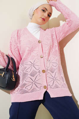 Çiçek Örgülü Düğmeli Triko Hırka Pembe - Hırka