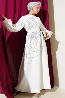 Çiçek Taş Süslemeli Abiye Elbise Beyaz 