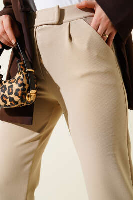 Cırtcırtlı Tek Pile Pantolon Bej - Pantolon