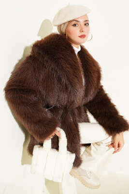 Geniş Yaka Kürklü Mont Kahve 