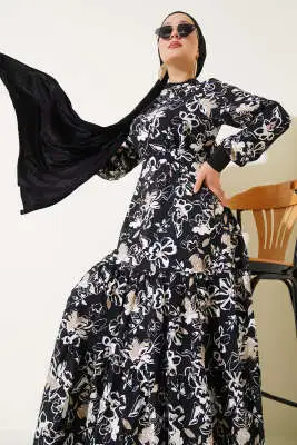 Etek Pileli Çiçek Desenli Elbise Siyah 