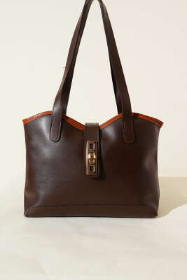 Fermuarlı Kilit Detaylı Kol Çanta Acı Kahve - Kol Çantası