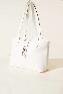 Fermuarlı Kilit Detaylı Kol Çanta Beyaz 