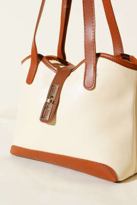 Fermuarlı Kilit Detaylı Kol Çanta Krem Taba - Kol Çantası