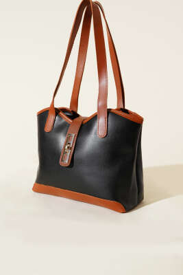 Fermuarlı Kilit Detaylı Kol Çanta Siyah Taba 