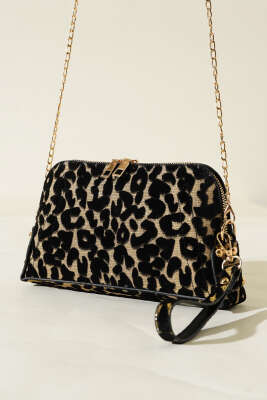 Fermuarlı Zincir Askılı Çanta Leopar 