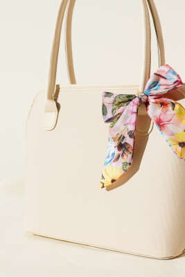 Fular Detaylı Fermuarlı Kol Çanta Krem - Kol Çantası