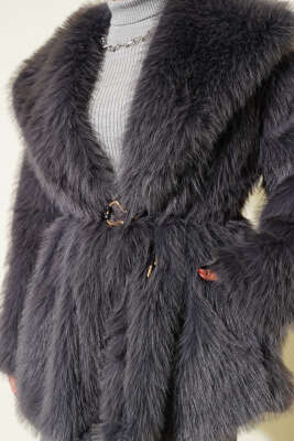 Geniş Yaka Kürklü Mont Füme - Mont