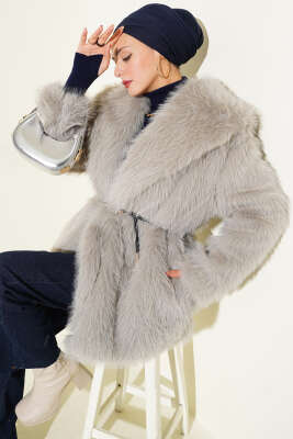 Geniş Yaka Kürklü Mont Gri - Kaban