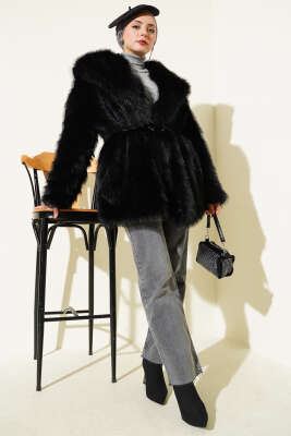 Geniş Yaka Kürklü Mont Siyah 