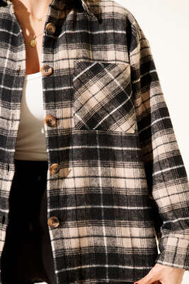 Göğüs Cepli Ekoseli Oduncu Gömlek Bej - Kadın Giyim Modelleri