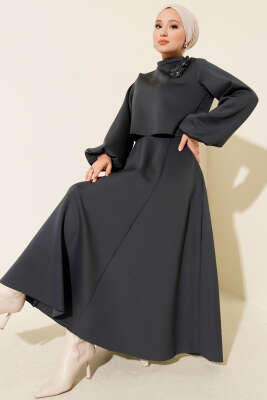 Gül İşlemeli Etekli İkili Takım Füme 