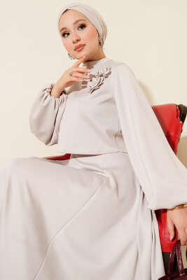 Gül İşlemeli Etekli İkili Takım Taş