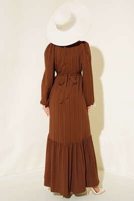 Güpürlü Bebe Yaka Elbise Kahve - Elbise