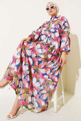 Hakim Yaka Bilek Lastikli Çiçek Desenli Elbise Pembe - Elbise