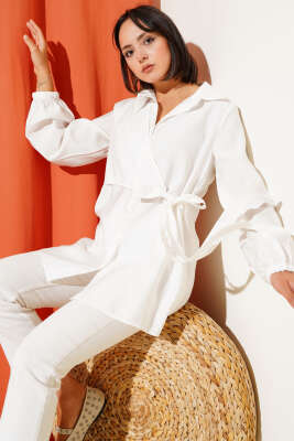 İnce Kuşak Yandan Bağlamalı Gömlek Beyaz 