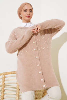 İncili Sakallı Düğmeli Uzun Hırka Büsküvi