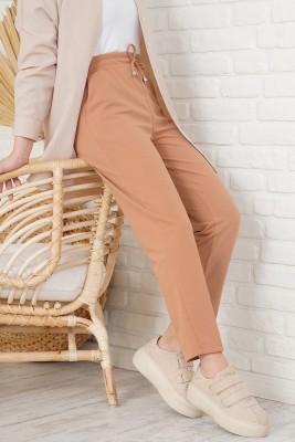 İp Detaylı Beli Lastikli Dar Paça Latte Pantolon