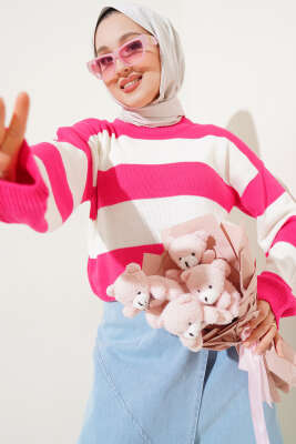 Kalın Çizgili Triko Crop Kazak Fuşya 