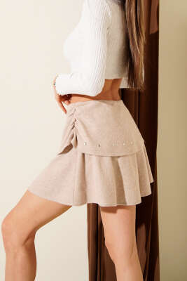 Katlı Zımbalı Mini Kaşe Etek Bej - Kadın Giyim Modelleri