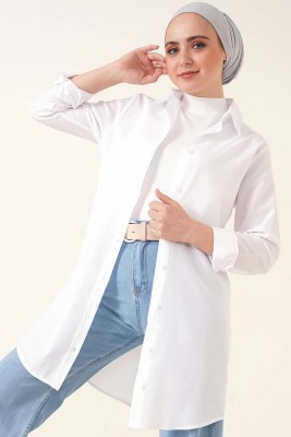 Klasik Yakalı Oval Kesim Beyaz Gömlek