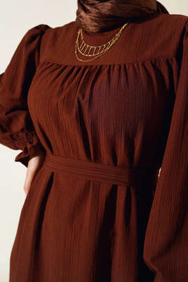 Kol Bileği Gipeli Kat Elbise Kahve - Elbise