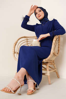 Kol Ucu Tüylü Kemerli Elbise Lacivert