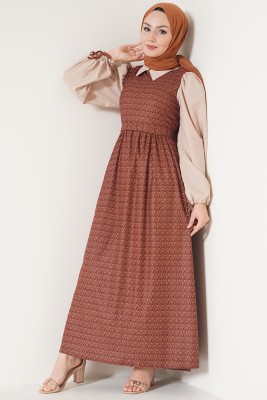 Kolları Coton Beli Büzgülü Kiremit Elbise