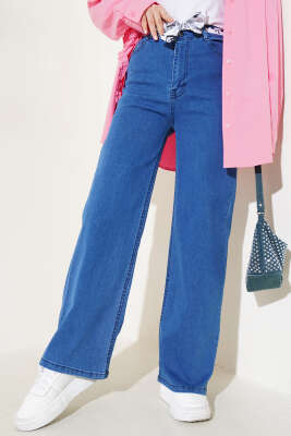 Kuşaklı Geniş Paça Kot Pantolon Mavi - MUSTİ