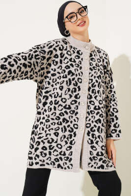 Leopar Desen Düğmeli Triko Hırka Bej - Hırka