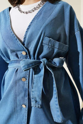 Metal Düğmeli Kuşaklı Kot İkili Takım Açık Mavi - İkili Takım