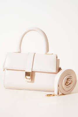 Mıknatıslı El Çantası Krem