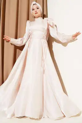 Omuz Fiyonklu Parlak Abiye Elbise Bej 