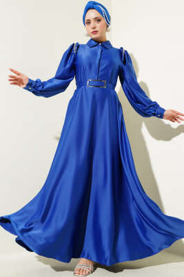 Omuz Taşlı Yarım Gizli Düğmeli Saten Elbise Saks - Elbise