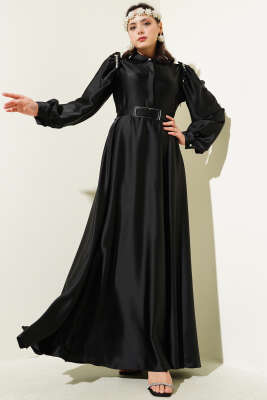 Omuz Taşlı Yarım Gizli Düğmeli Saten Elbise Siyah - Elbise