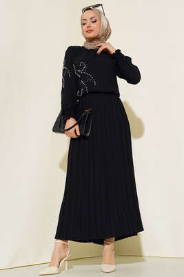 Önü İncili Etekli İkili Takım Siyah 