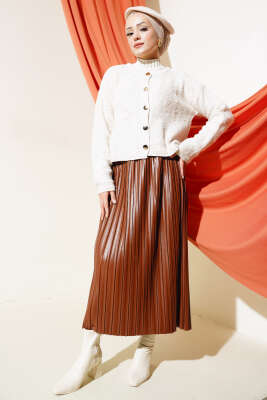 Örgü Düğmeli Kısa Hırka Taş - Triko