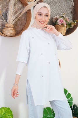 Parlak Taşlı Beyaz Kısa Kol Tişört