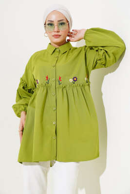 Pileli Çiçek Nakışlı Gömlek Fıstık Yeşili 