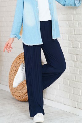 Piliseli Lazer Kesim Lacivert Pantolon