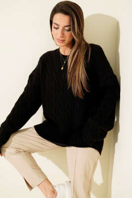 Saç Örgülü Salaş Triko Kazak Siyah 