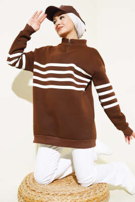 Şerit Baskılı Fermuarlı Üç İplik Sweatshirt Kahve 