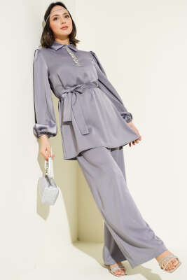 Yakası Taşlı Kuşaklı Saten İkili Takım Gri 